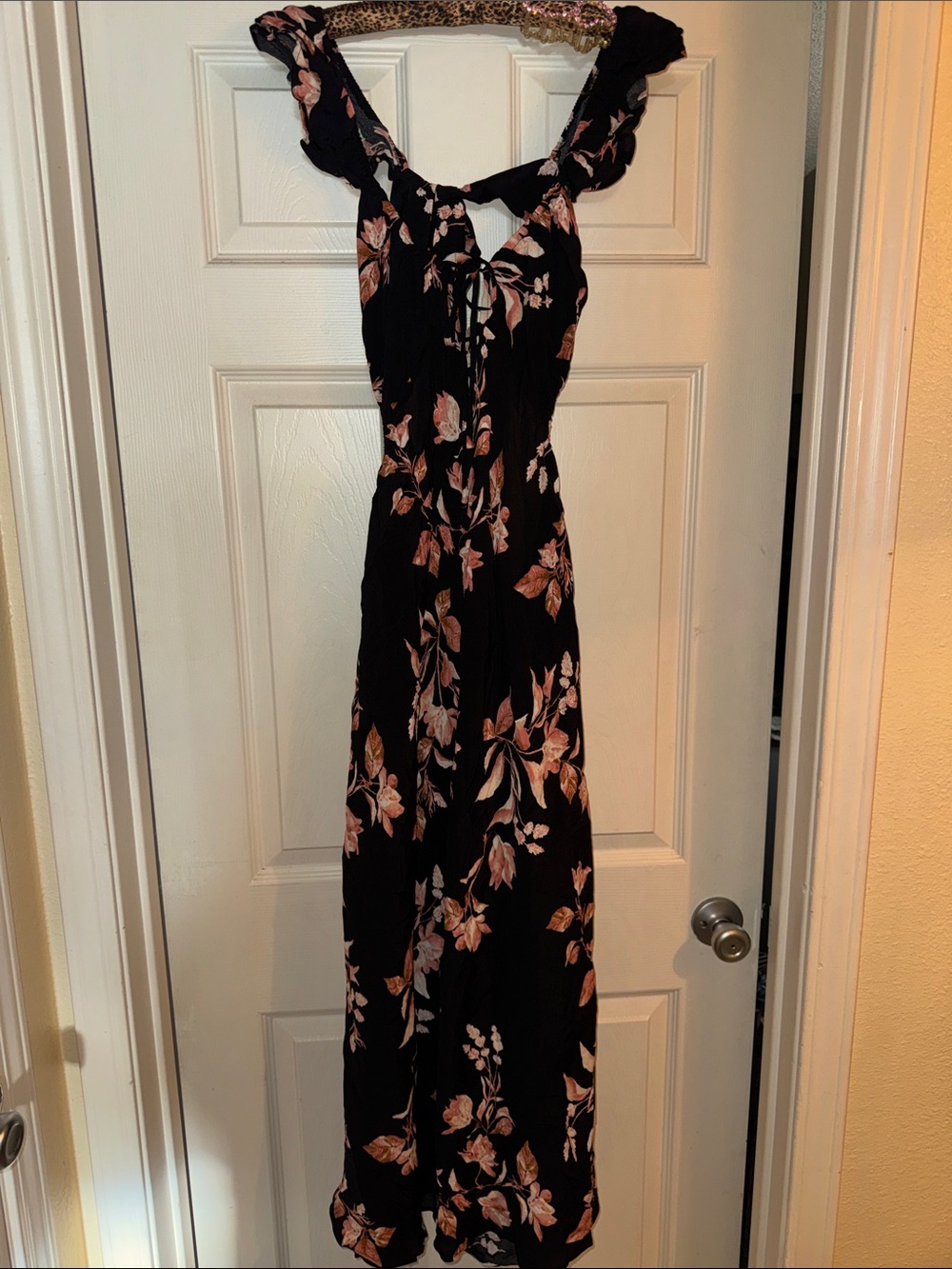 Forever 21 Black Maxi Dress with Pink Floral Print - Picture 7 of 11